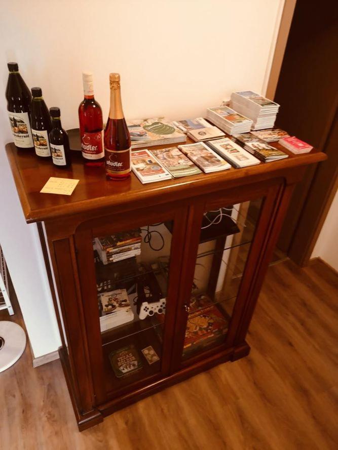 Thermenland-Traum Apartment Fuerstenfeld Eksteriør billede