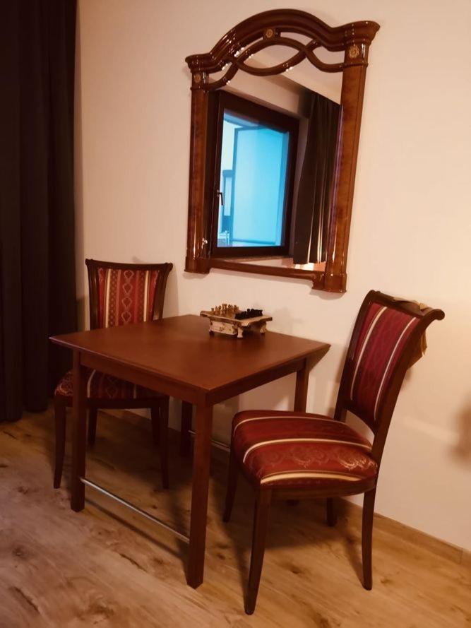 Thermenland-Traum Apartment Fuerstenfeld Eksteriør billede