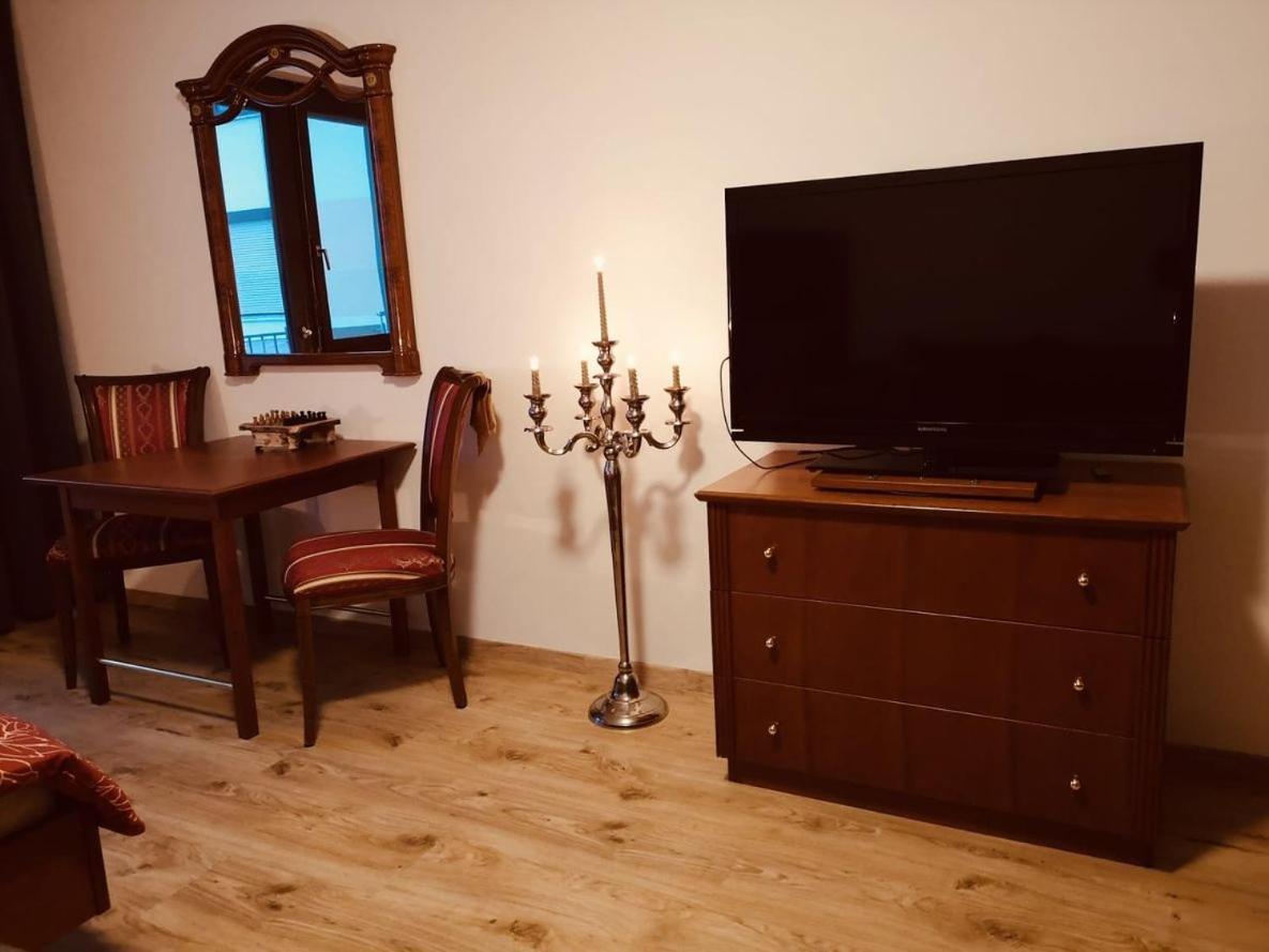 Thermenland-Traum Apartment Fuerstenfeld Eksteriør billede